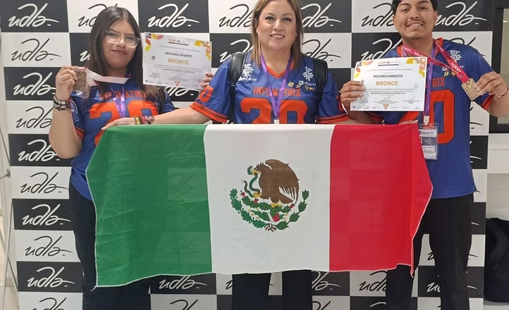 Con medalla de bronce estudiantes de Cecyte destacan en el concurso Infomatrix Sudamérica Ecuador 2026: SEC