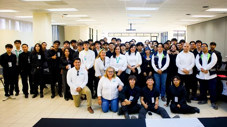 Organiza Gobierno de Sonora XVI Torneo de Robótica Sumobot Master 2026: Universidad Tecnológica de SLRC