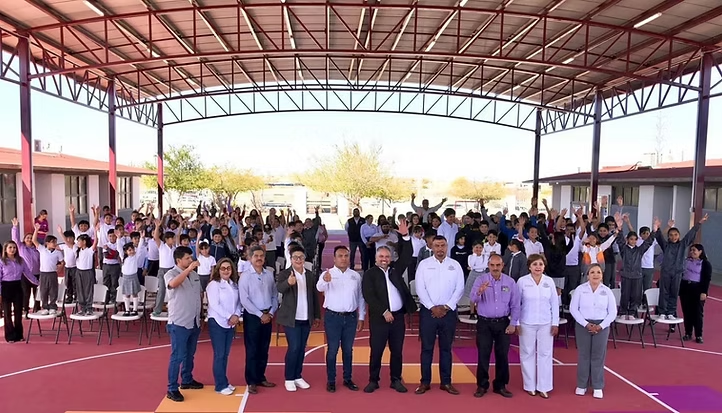 Gobierno de Sonora fortalece la infraestructura educativa con construcción de tejabán escolar en Sonoyta