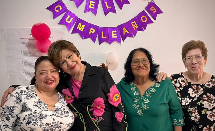 Gobierno de Sonora festeja a personas adultas mayores en CEDAM Hermosillo
