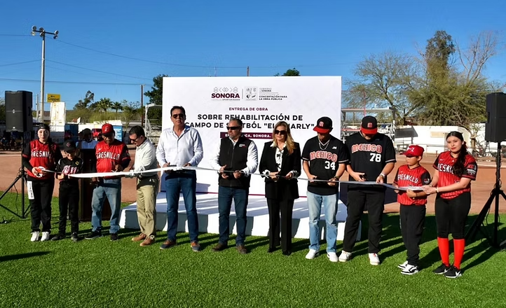Gobierno de Sonora impulsa el deporte en Caborca con rehabilitación del campo de sóftbol “El Charly”