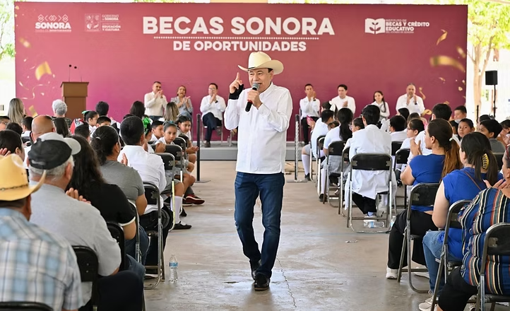 Disminuye en Sonora 13% la deserción escolar con programa de becas de Gobernador Durazo