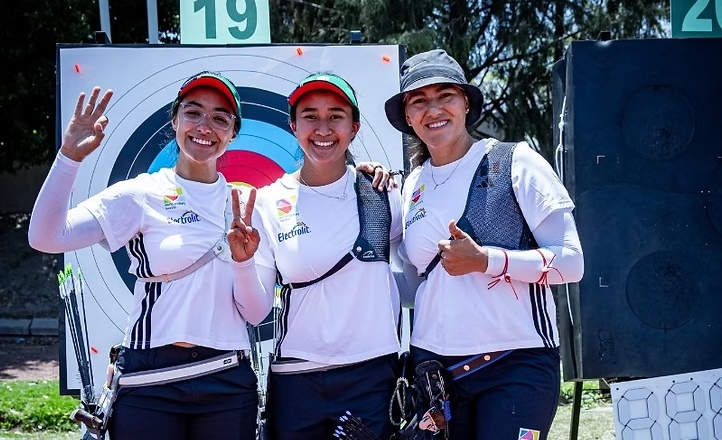 Alejandra Valencia obtiene bronce con equipo femenil en Copa del Mundo