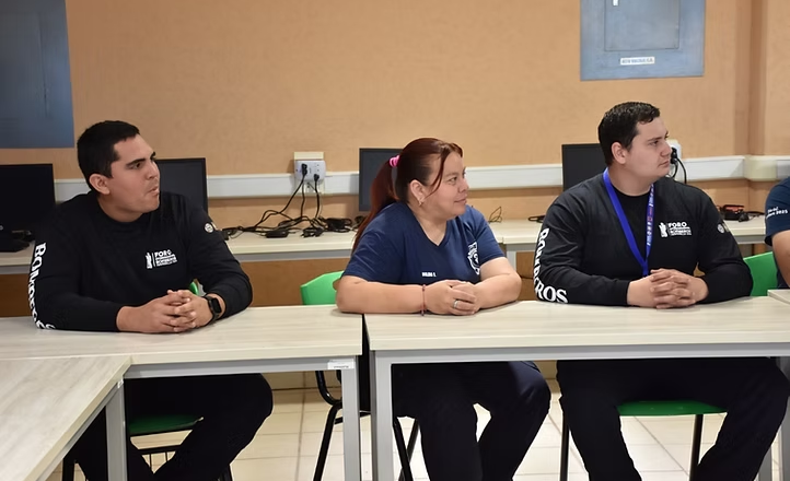Gobierno de Sonora respalda a los cuerpos de bomberos a nivel internacional: UTHermosillo