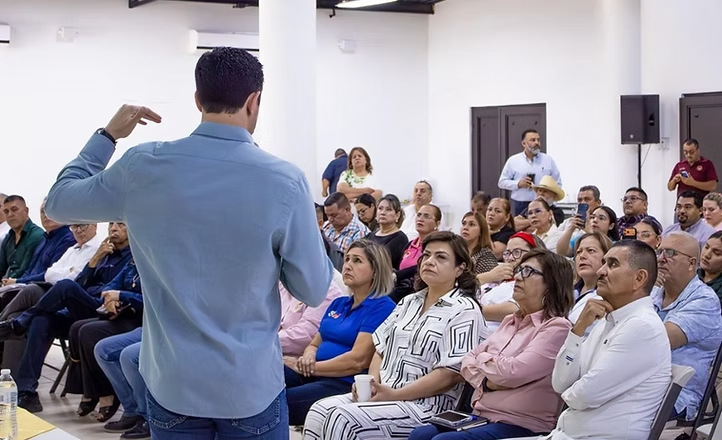 Gobierno de Sonora acerca programa de Vivienda para el Bienestar a agremiados de la CTM