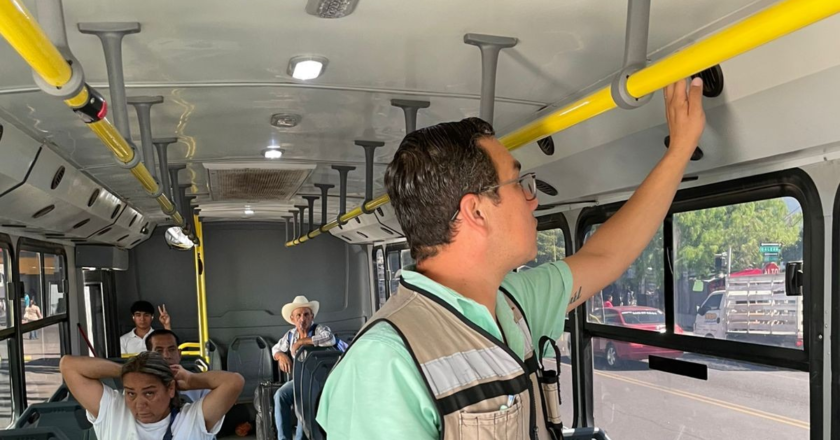 Gobierno de Sonora supervisa el encendido de aire acondicionado en el transporte urbano de distintos municipios
