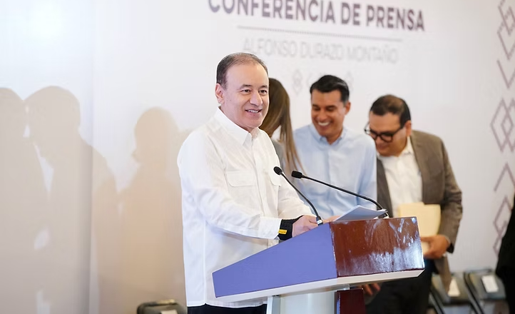 Gobernador Durazo destina la mayor inversión registrada en uniformes escolares; inicia distribución el 6 de mayo