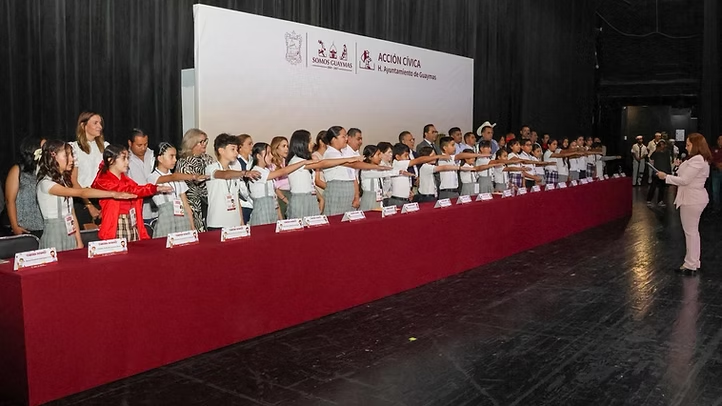 Toman protesta integrantes del Cabildo y administración Infantil 2026