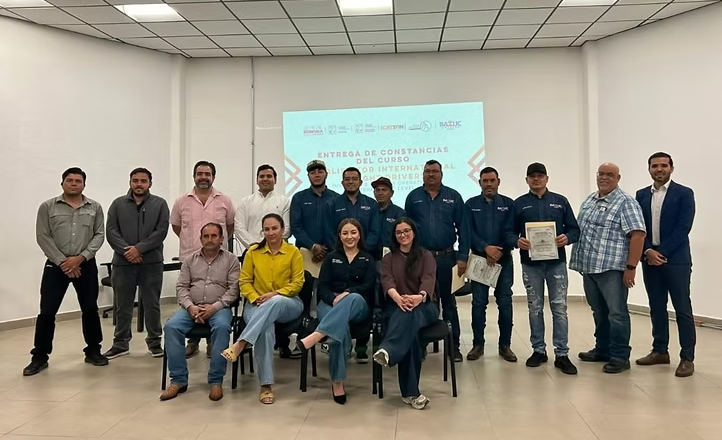 Icatson imparte el programa “English for International Freight Drivers” a operadores de servicio especializado de carga