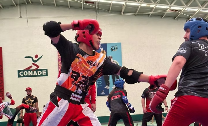 Estudiante de Cecyte Sonora se prepara para representar a México en Campeonato Mundial de Kickboxing