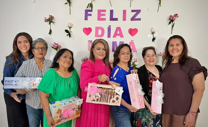 Gobierno de Sonora festeja a adultas mayores del ISAAM por el Día de las Madres