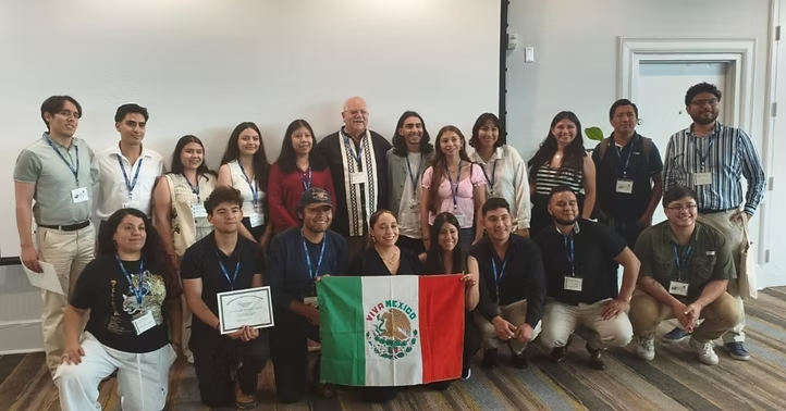 Participan biólogos de la Unisierra en reunión anual de naturalistas en Texas