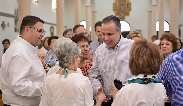 Entrega Toño Astiazarán rehabilitación de iglesia a beneficio de la comunidad