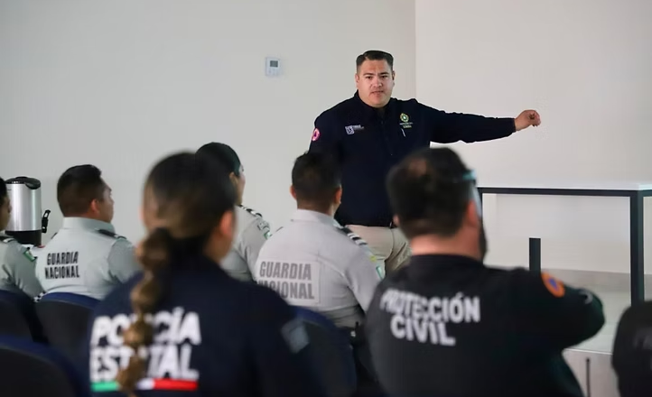 Realiza Protección Civil Sonora pláticas sobre atención a materiales peligrosos