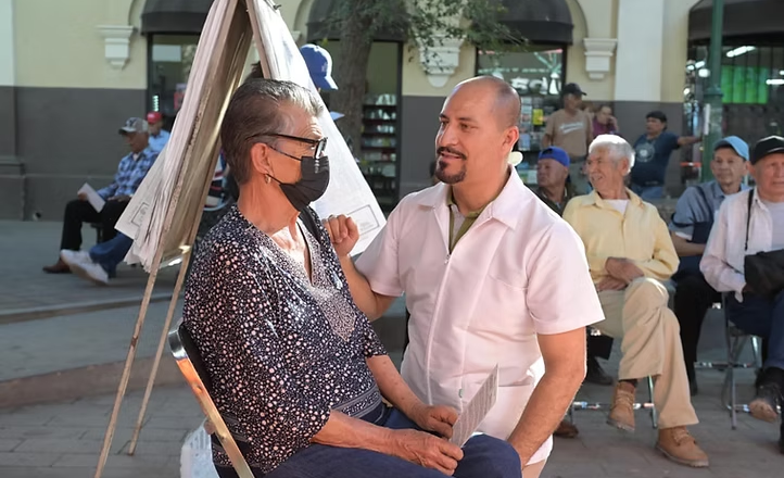 Acerca Gobierno de Hermosillo jornada de salud a la colonia Fuentes del Mezquital