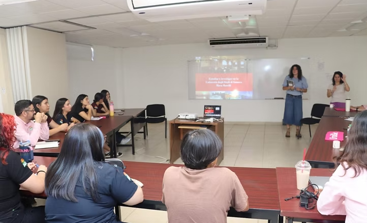 Gobierno de Sonora impulsa capacitación docente en ejes estratégicos: Unisierra