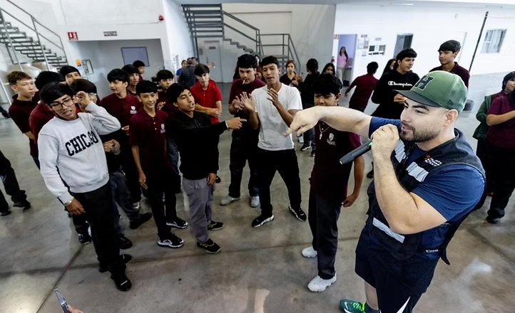 Acerca Gobierno de Sonora servicios de salud emocional a jóvenes de Nogales