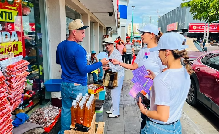 Comparte SSPC información preventiva a locatarios del Mercado Municipal de Hermosillo