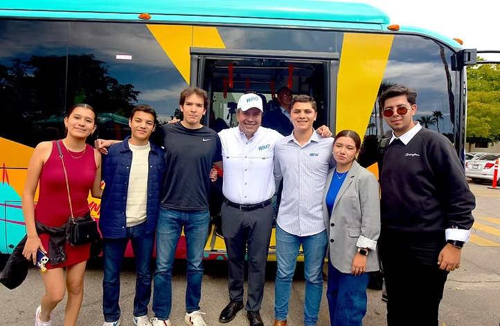 Impulsa Toño Astiazarán transporte eléctrico gratuito para más de 2 mil 500 estudiantes con H Bus