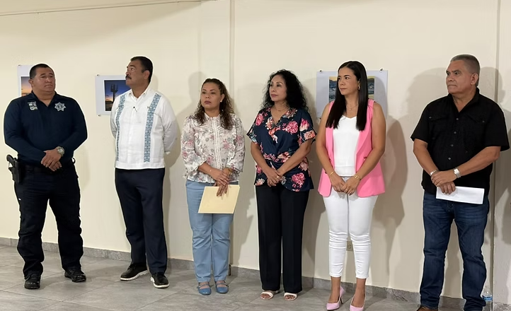 Inauguran exposición fotográfica “Miradas del Desierto y el Mar”, de la empalmense Tania de la Cruz