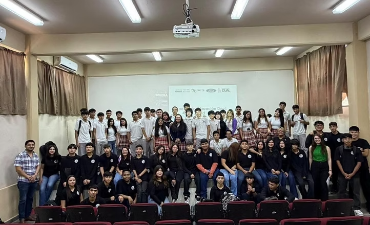 Estudiantes de Cecyte Sonora inician formación Dual en planta Ford Hermosillo